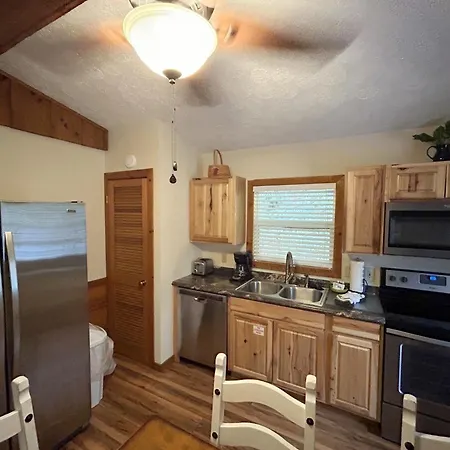 Tucked Away Cabin Pigeon Forge Exterior photo