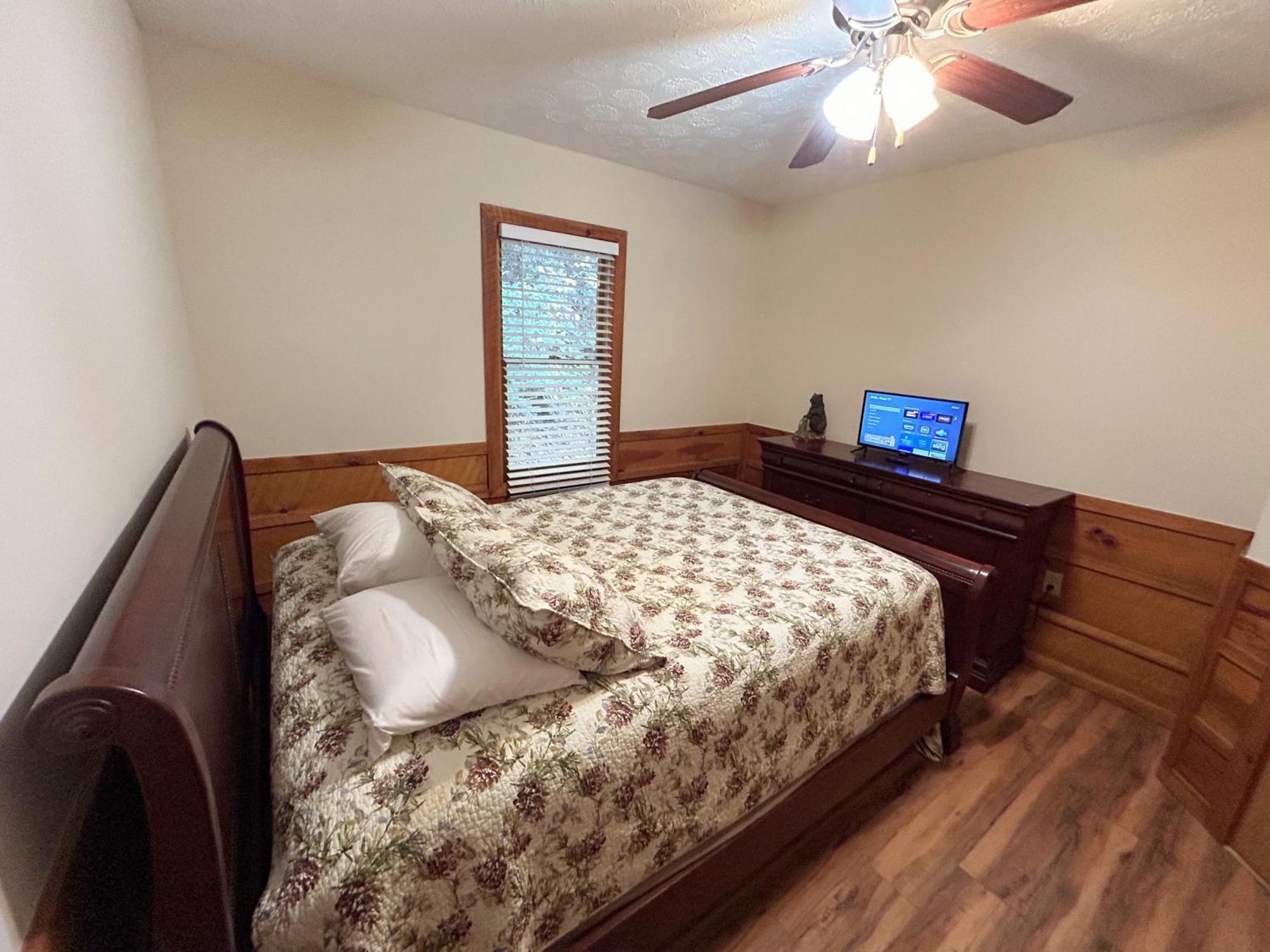 Holiday home Tucked Away Pigeon Forge